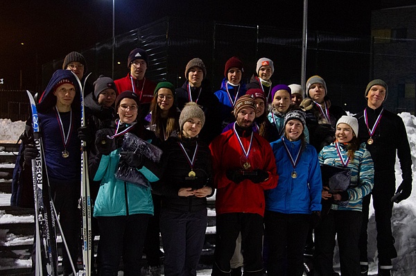Традиционные лыжные гонки прошли в школе «Летово» 
